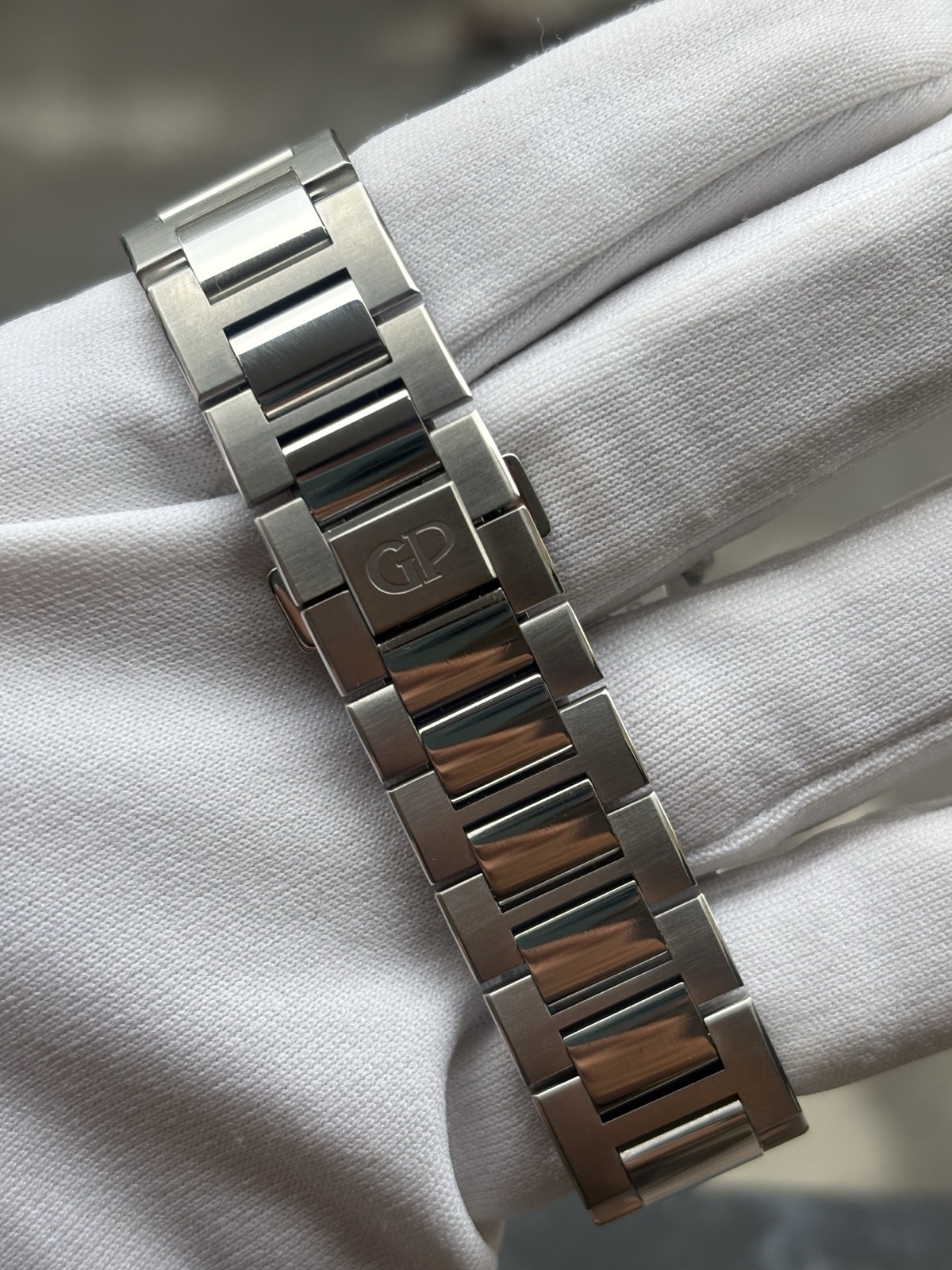 Girard Perregaux Laureato, photo 5